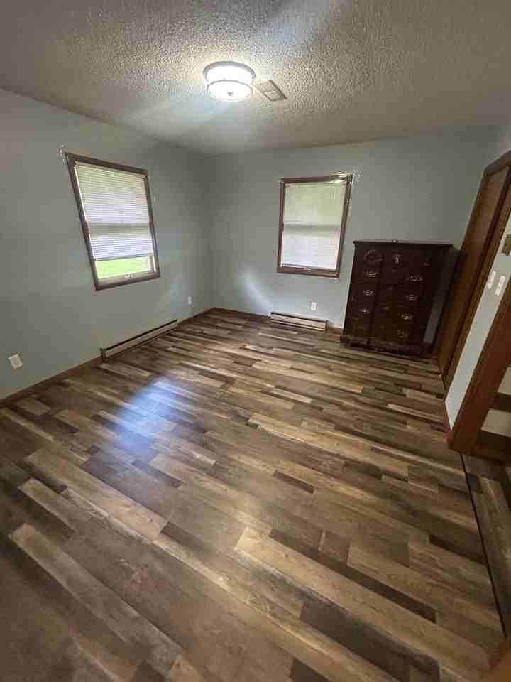 31453 Burt Ct - Photo 3 of 9