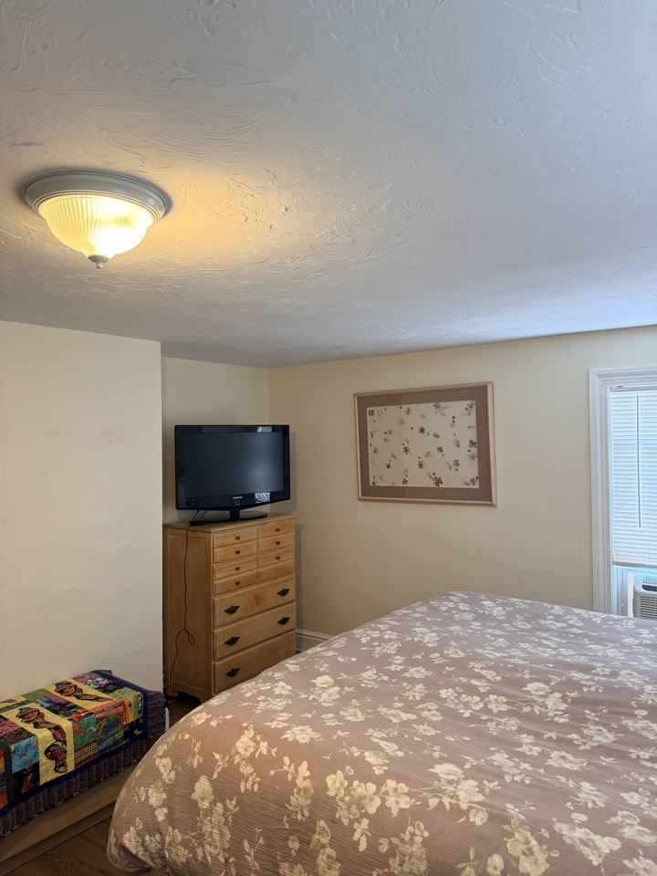 22 Harrison St #2 - Photo 2 of 15
