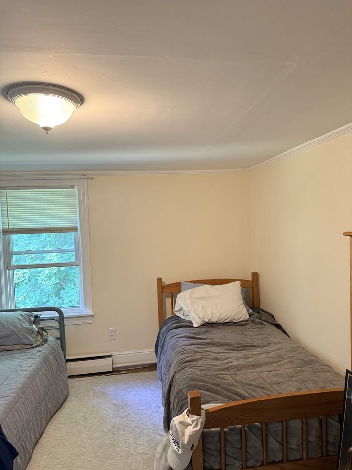 22 Harrison St #2 - Photo 3 of 15
