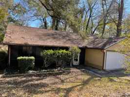 featured image of 2509 Arthurs Court Ln