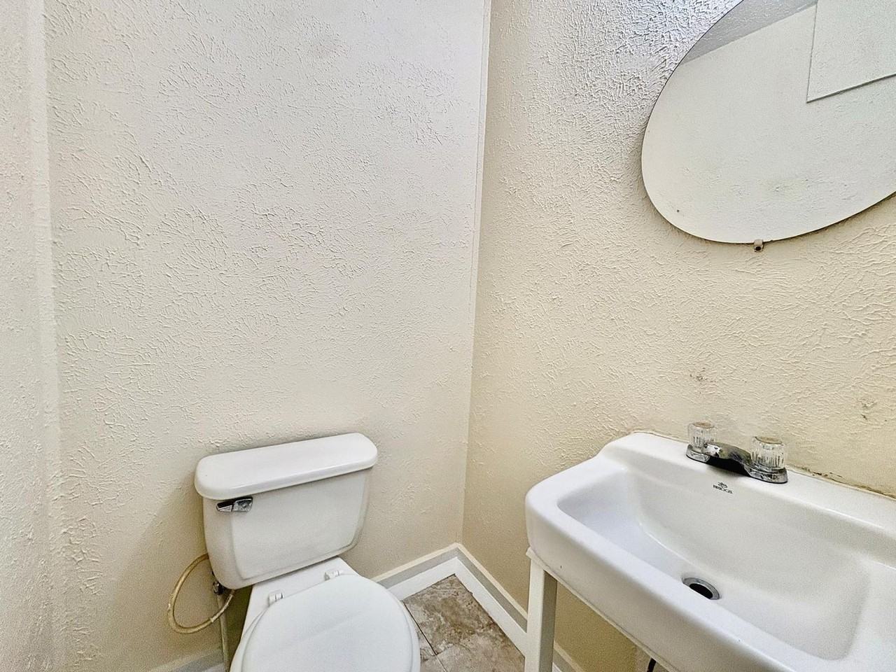 1515 Miami St - Photo 5 of 6