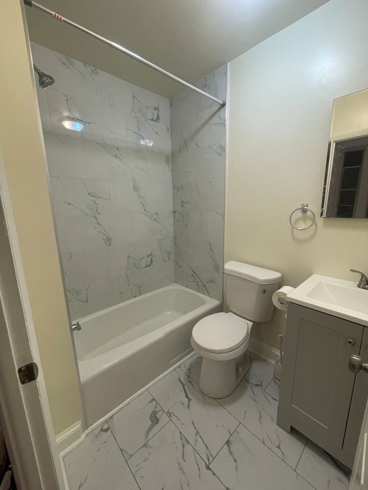 3007 N Calvert St - Photo 7 of 17