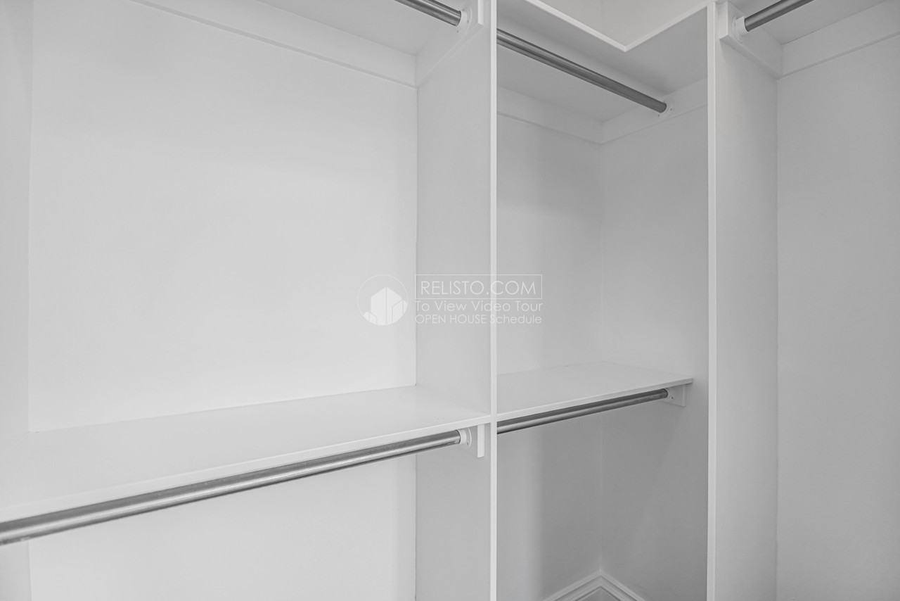 2360 Union St #4 - Photo 5 of 27