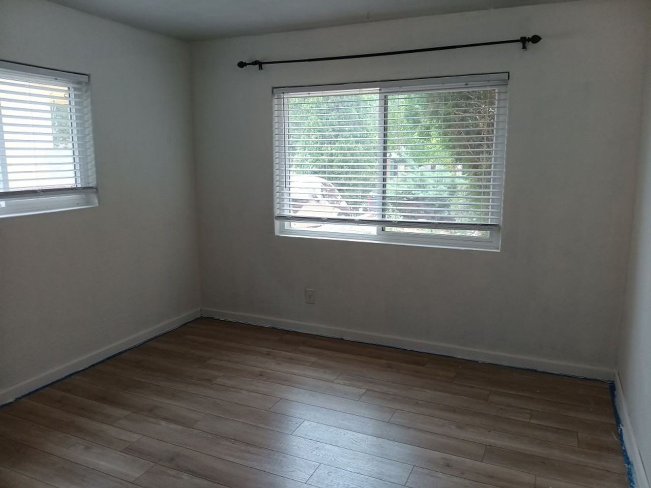 1414 Erbbe St Ne - Photo 3 of 7