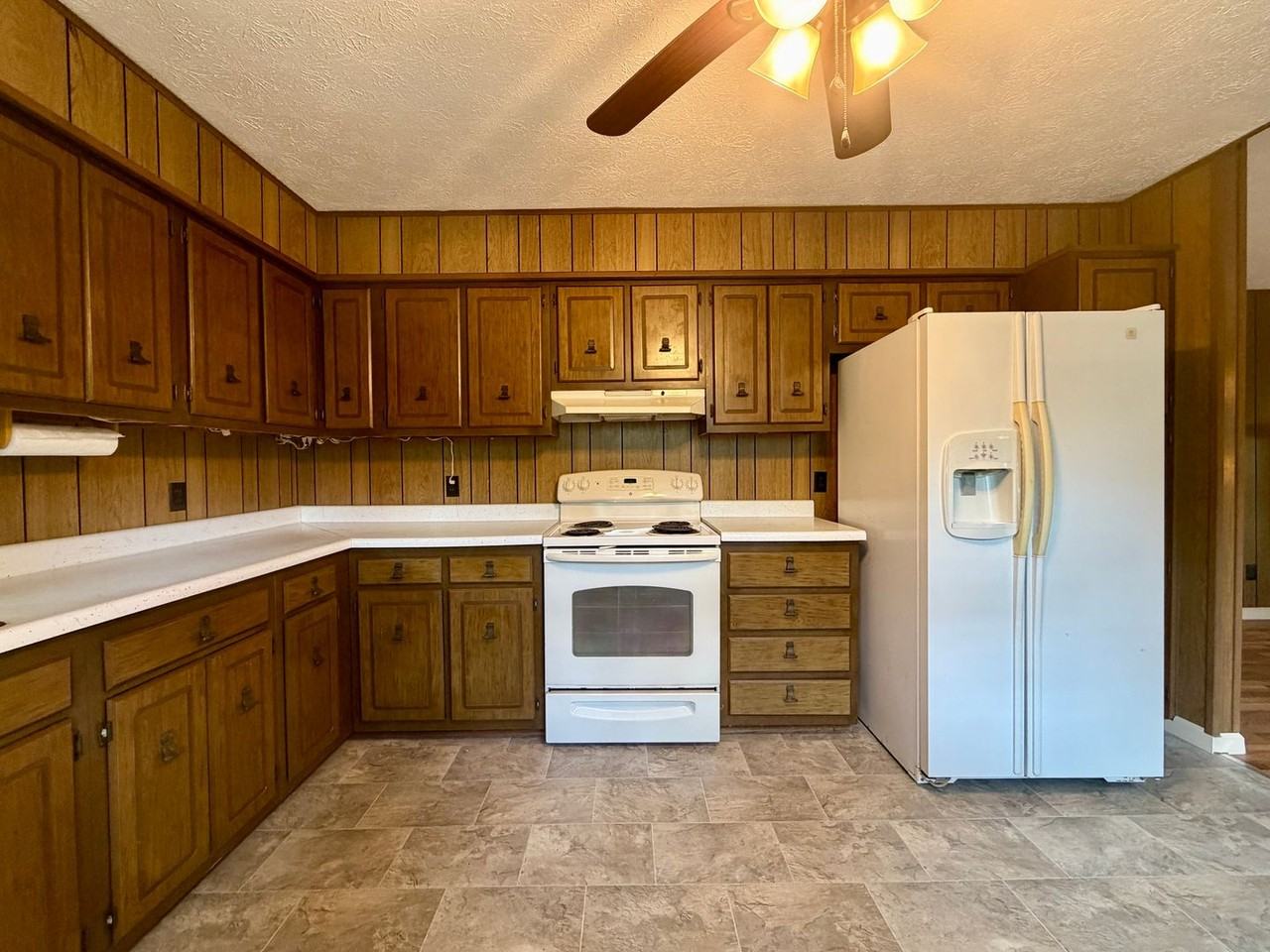 6 Jefferson Cir - Photo 5 of 20