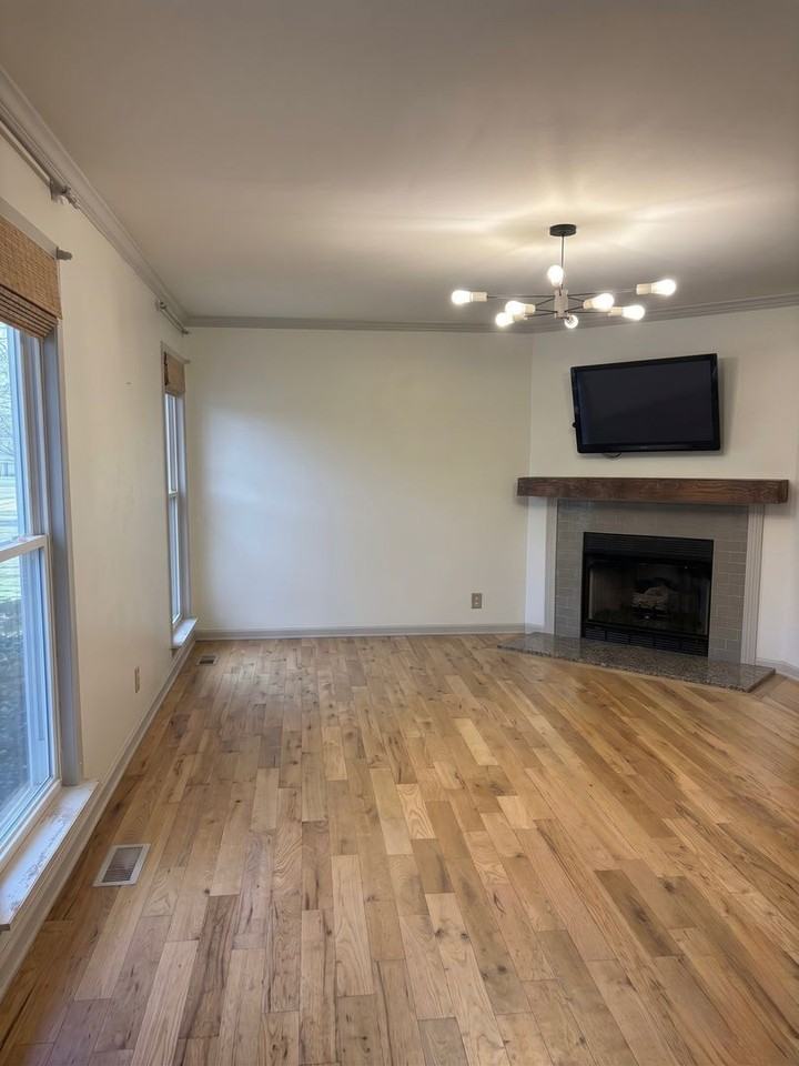 107 Nimitz Cir - Photo 2 of 25