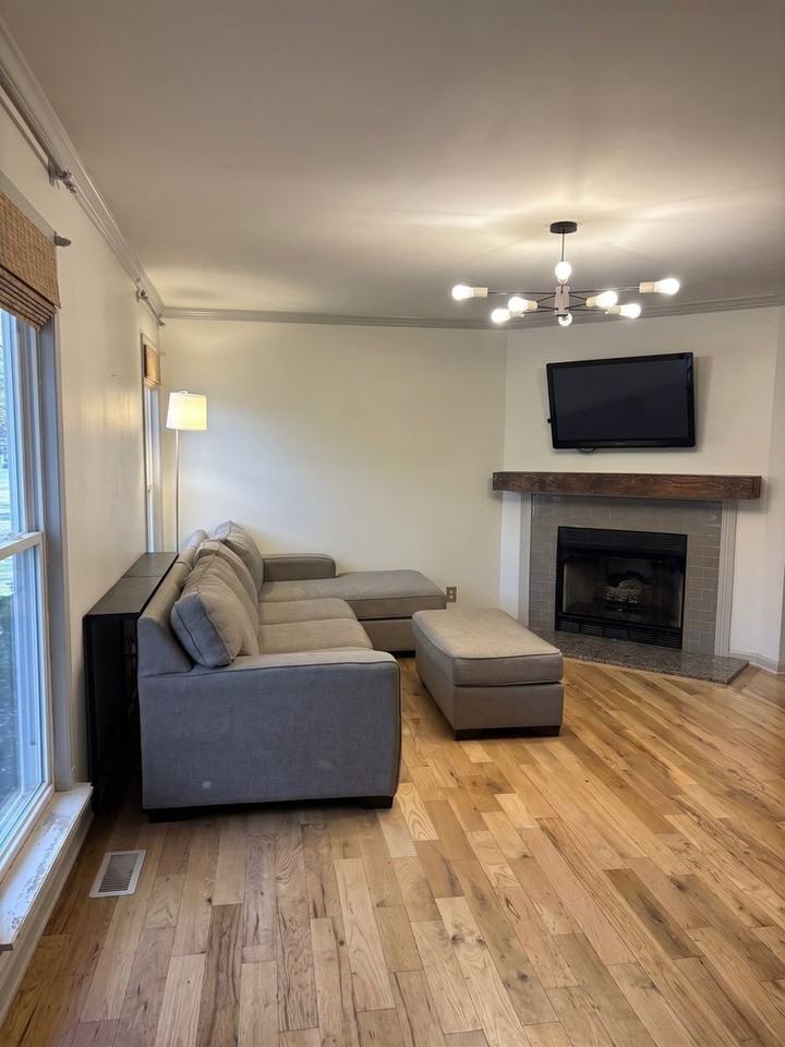 107 Nimitz Cir - Photo 3 of 25