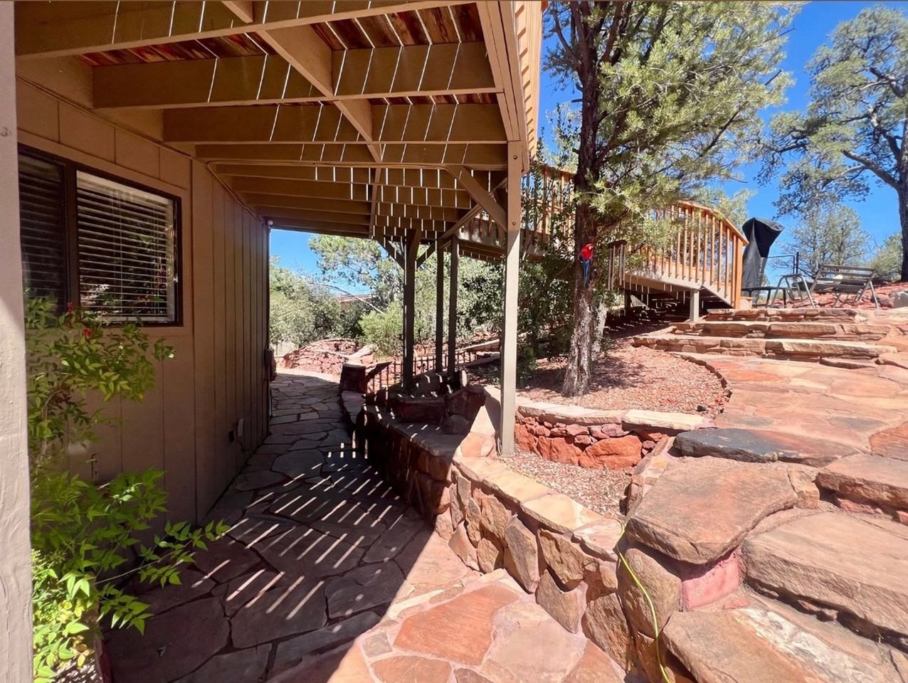 335 Foothills South Dr - Photo 4 of 50