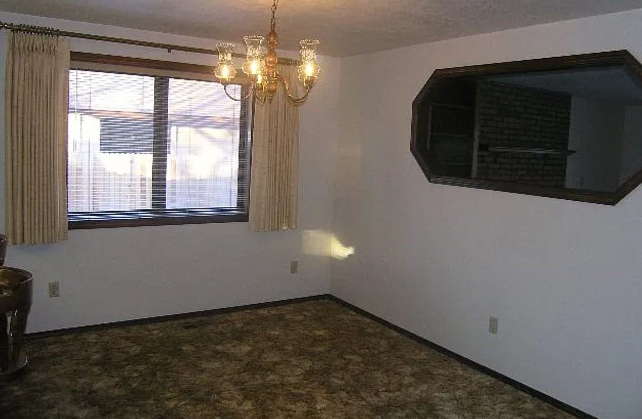 3693 S Yorktown Way - Photo 4 of 6