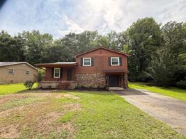 featured image of 2632 Coral Way