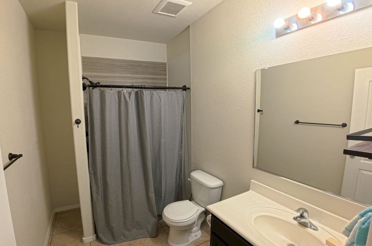 1651 Domino Dr Se - Photo 7 of 22