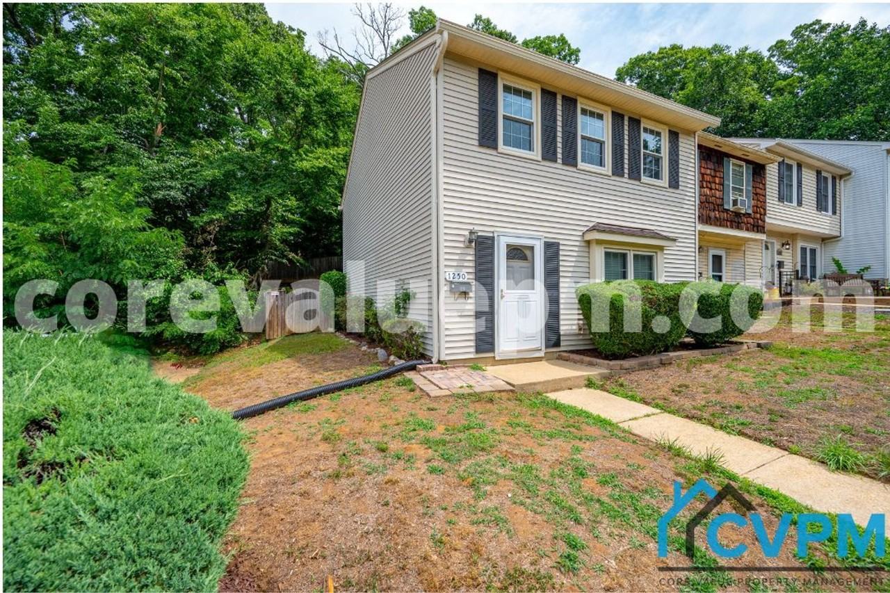1250 Stonewood Ct - Photo 2 of 25