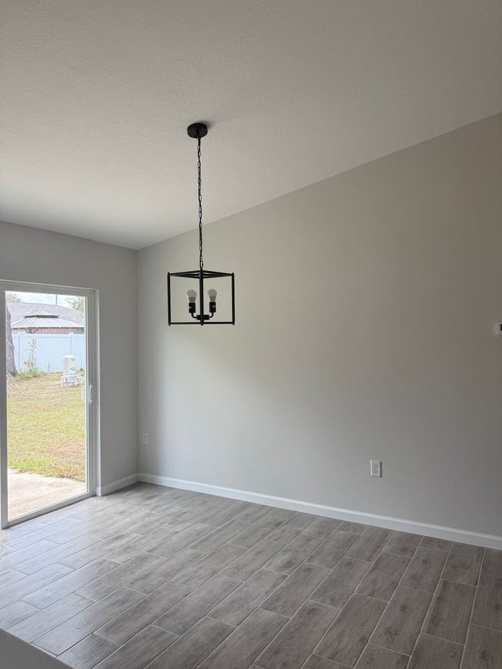232 Locust Pass - Photo 4 of 13