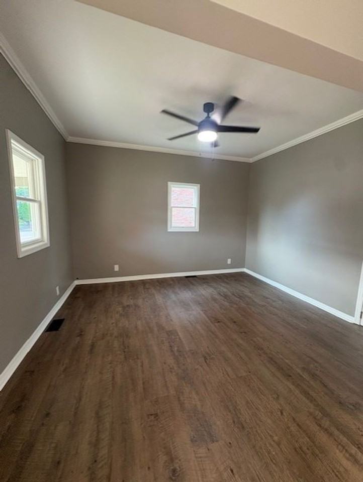 606 5th St - Photo 4 of 5