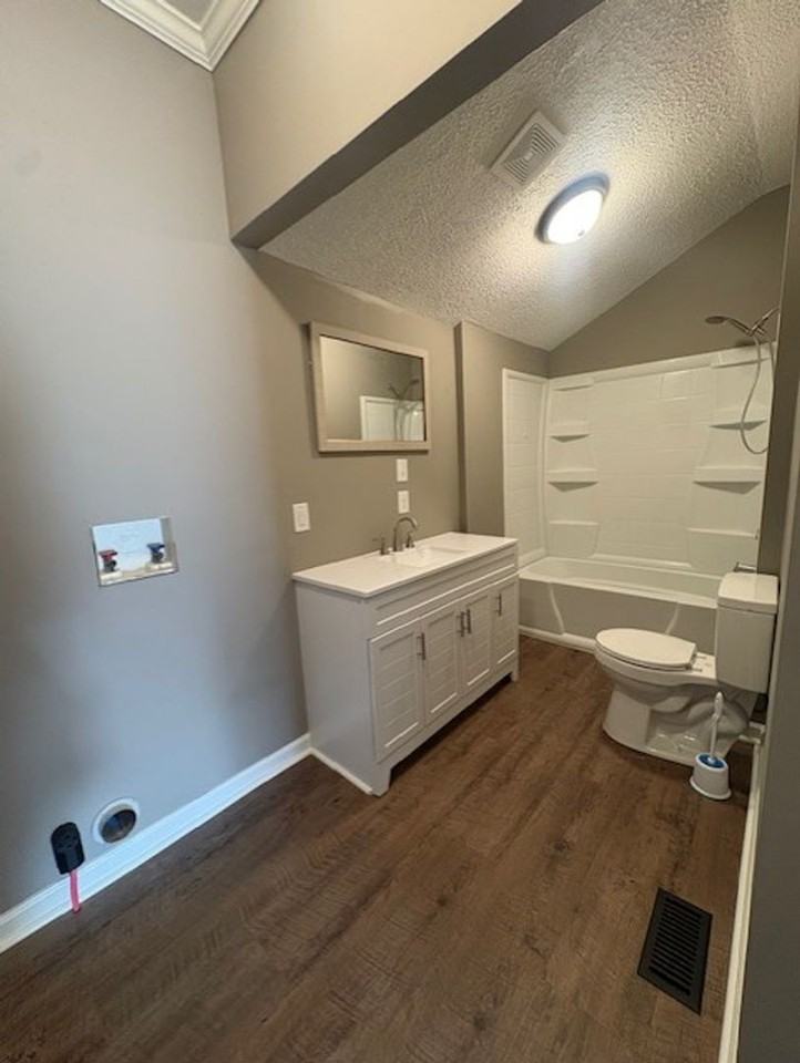 606 5th St - Photo 5 of 5