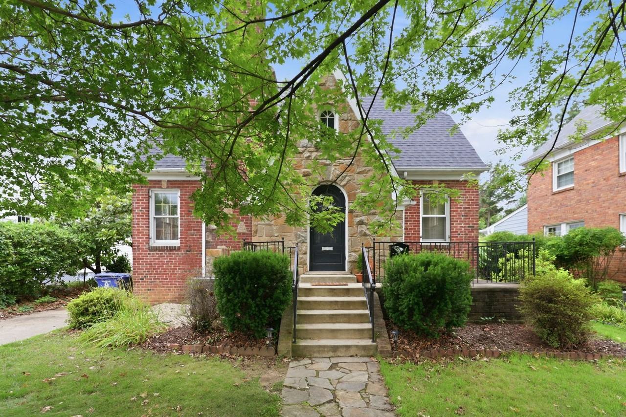 812 S Glebe Rd - Photo 2 of 25
