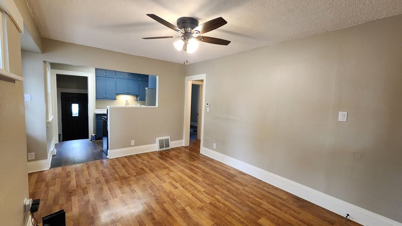 103 31st Ave N - Photo 3 of 21