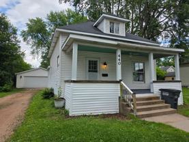 440 8th Ave N - Photo 1 of 1