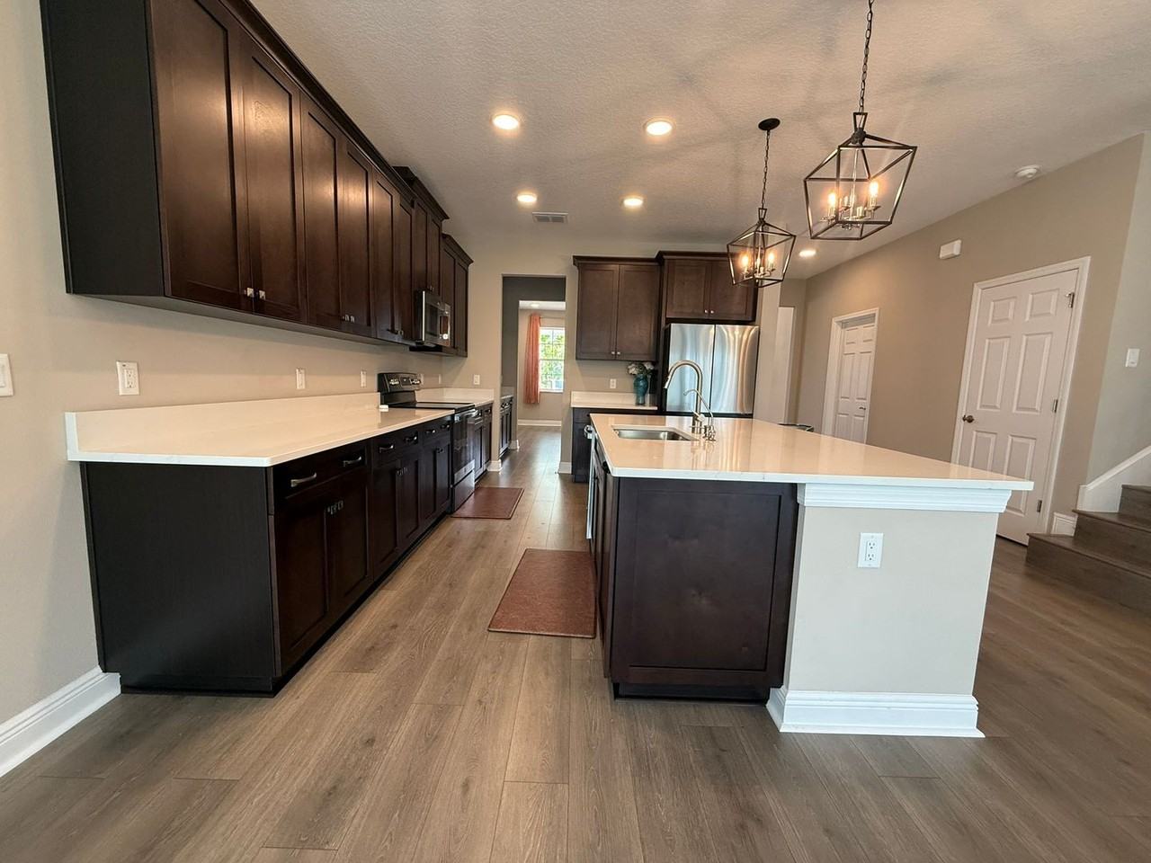 33234 Sycamore Leaf Dr - Photo 2 of 18