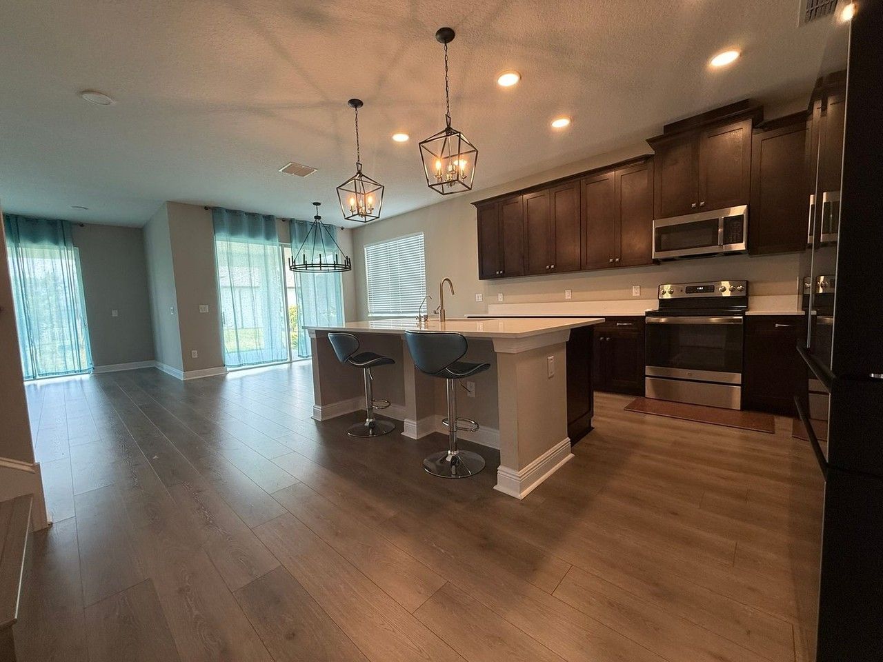 33234 Sycamore Leaf Dr - Photo 4 of 18