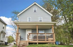 featured image of 454 Kling St