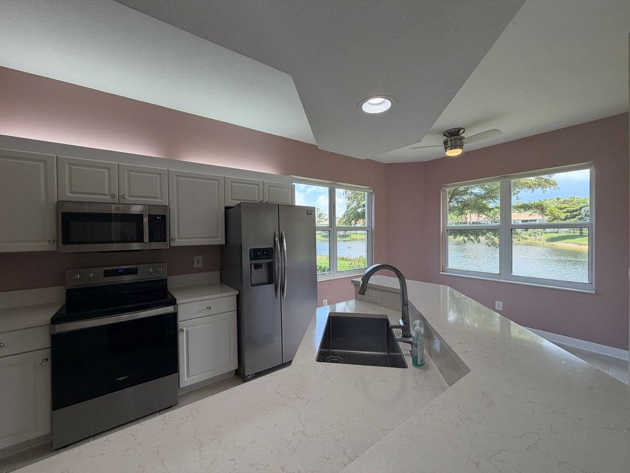 359 Dover Pl - Photo 7 of 16