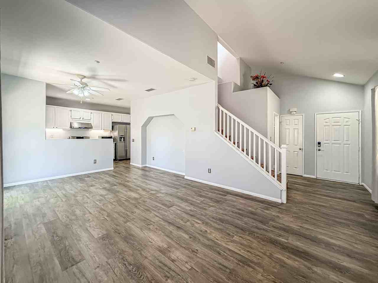 1838 Amberleaf Ln - Photo 7 of 27