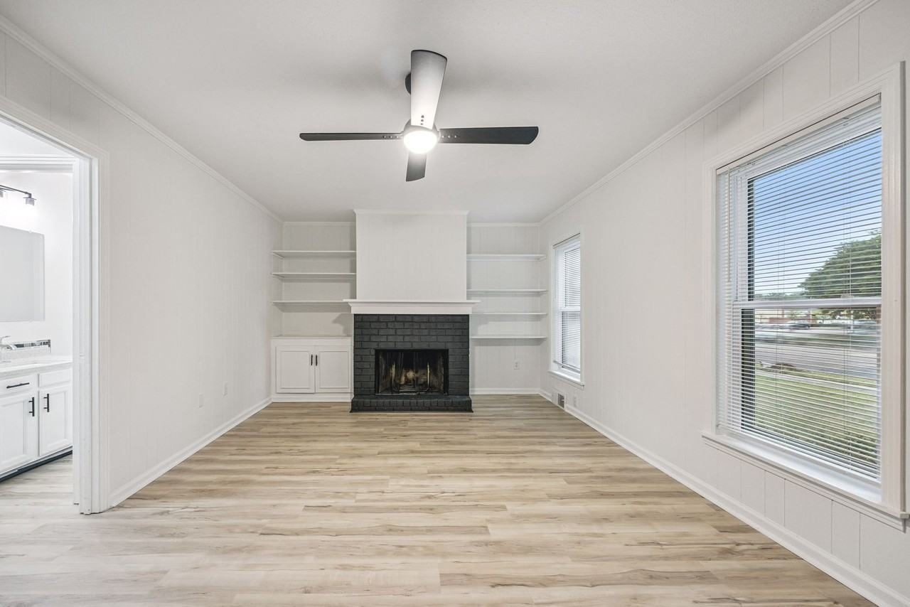 6137 Quince Rd - Photo 6 of 22
