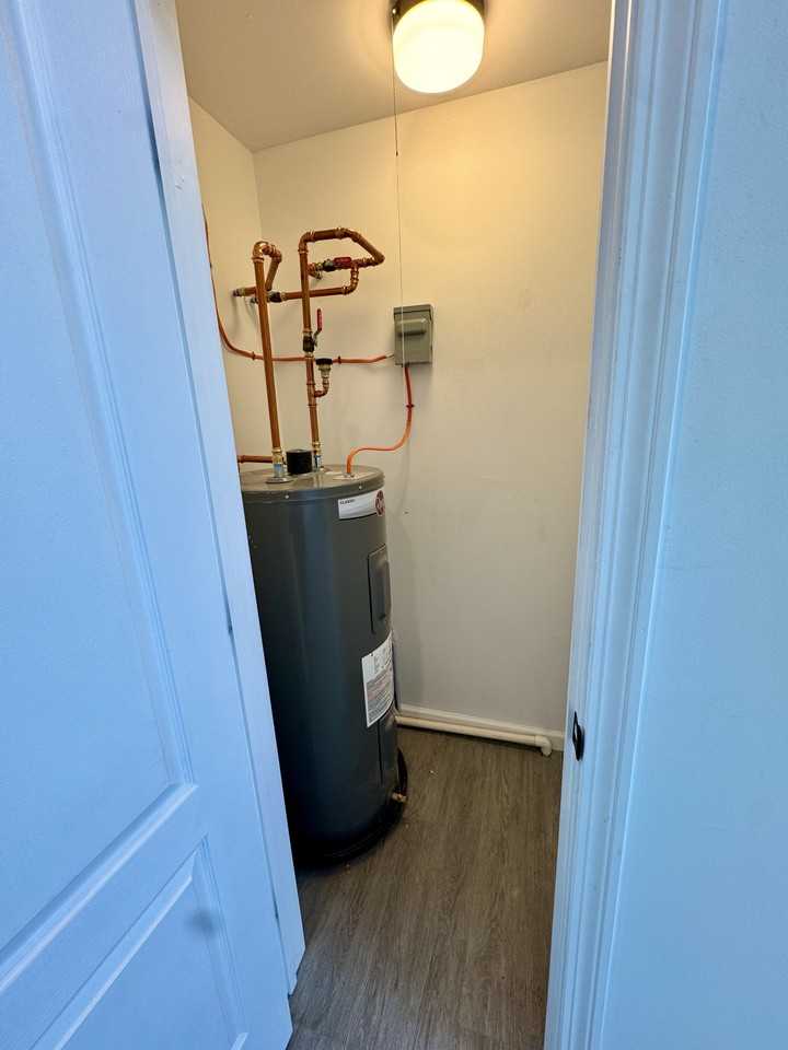 235 East St #118 - Photo 5 of 8