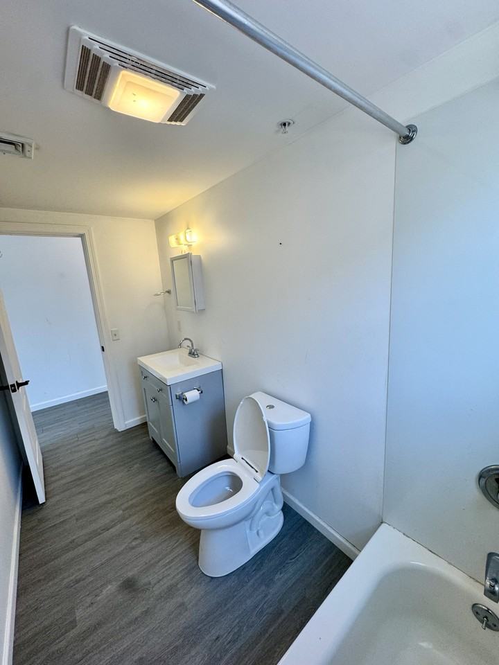 235 East St #204 - Photo 2 of 8