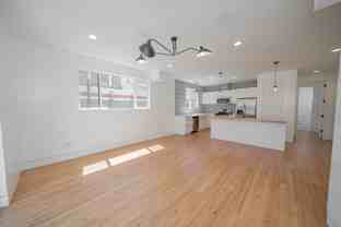 848 32nd Street - Photo 1 of 1