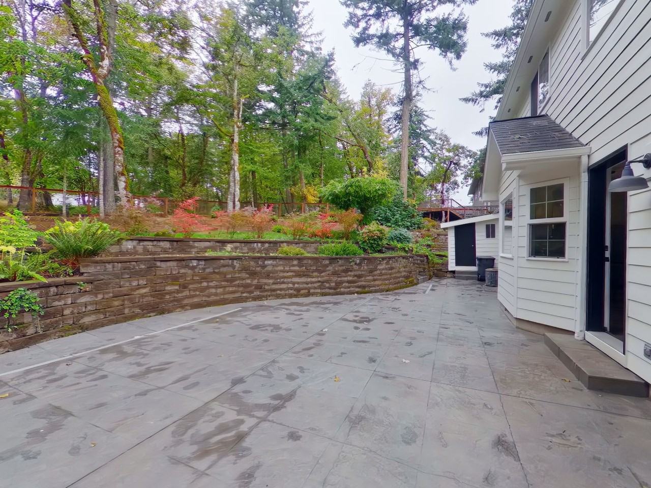890 Pine Forest Dr - Photo 2 of 19