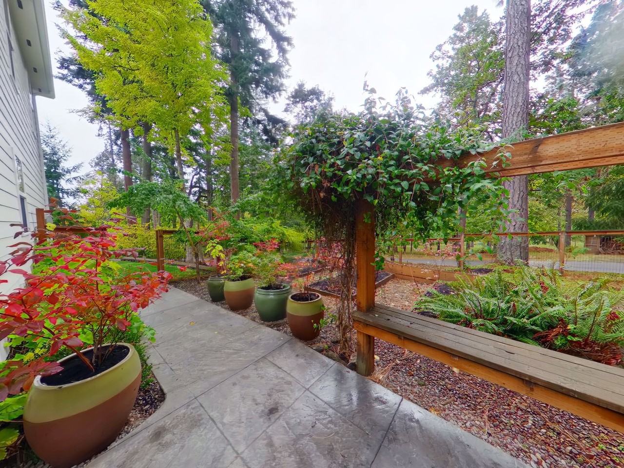 890 Pine Forest Dr - Photo 5 of 19