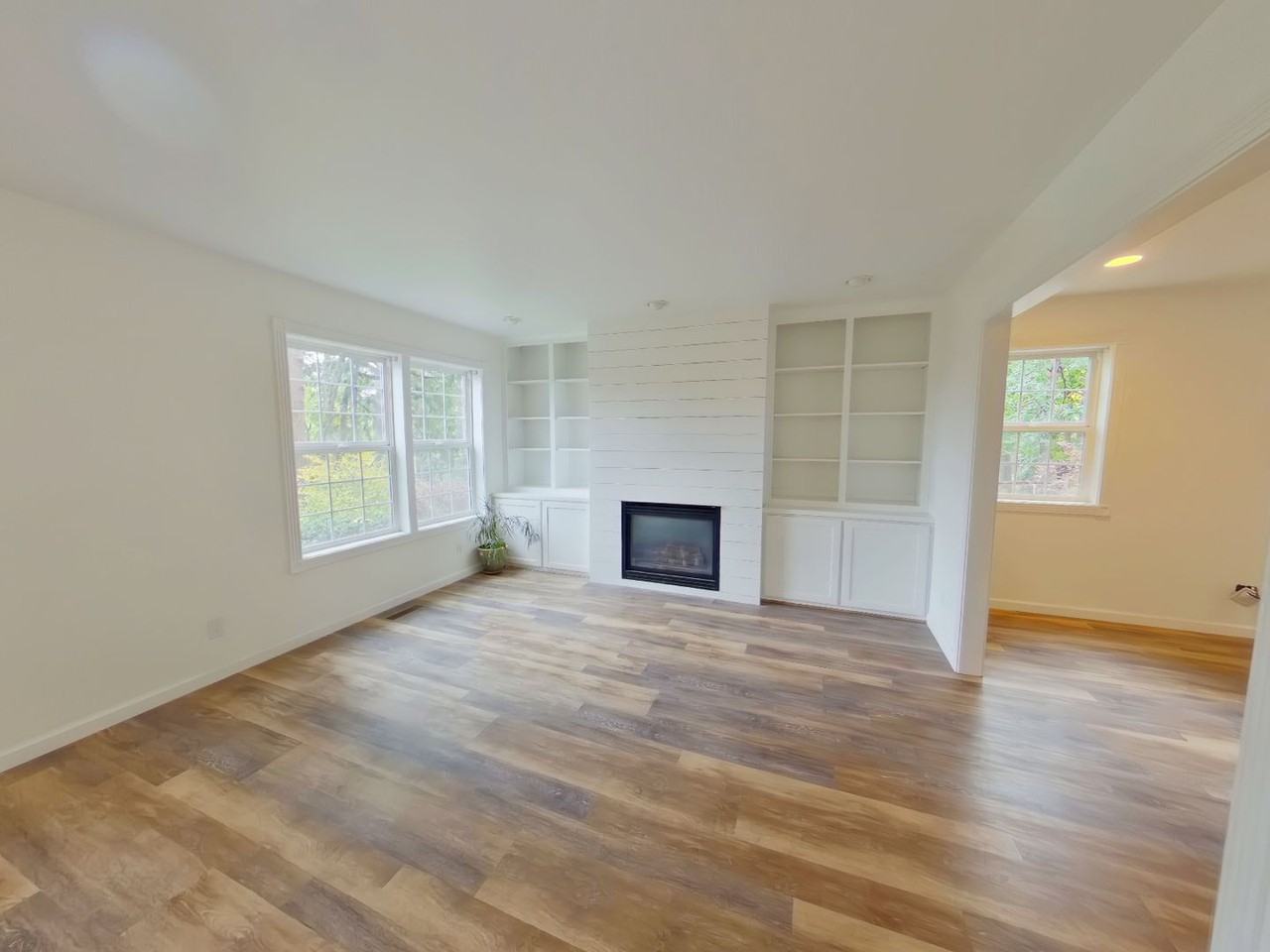 890 Pine Forest Dr - Photo 6 of 19