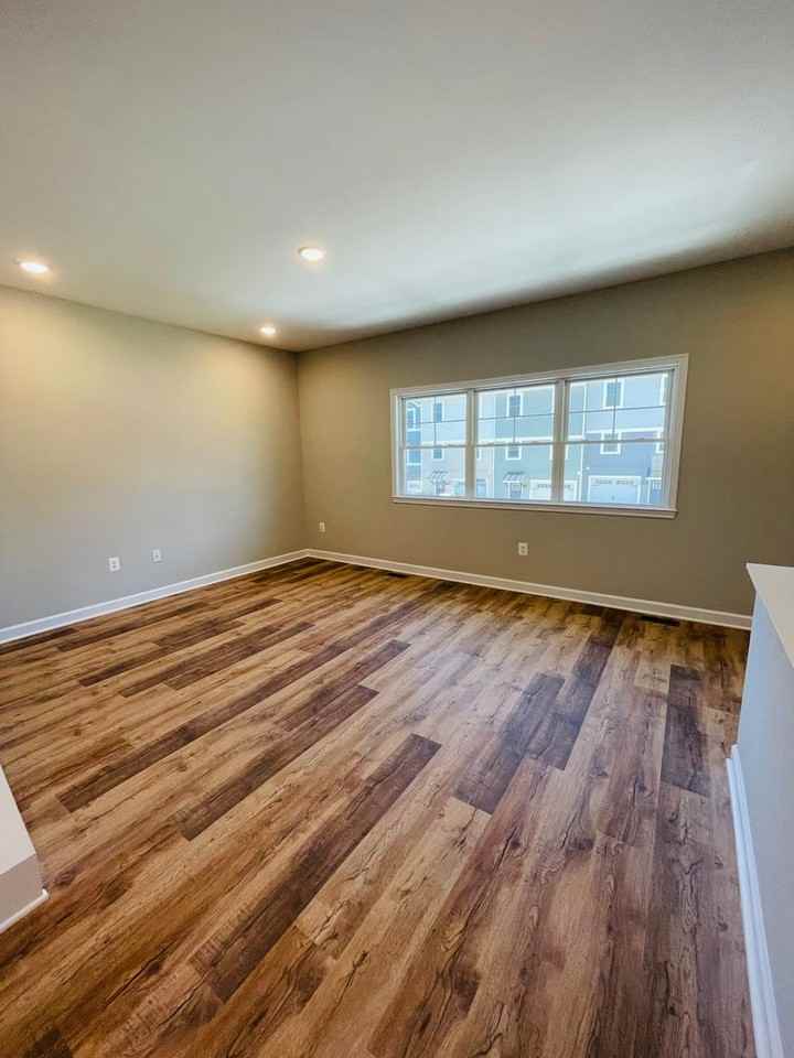 1376 Palomino Trl - Photo 4 of 26