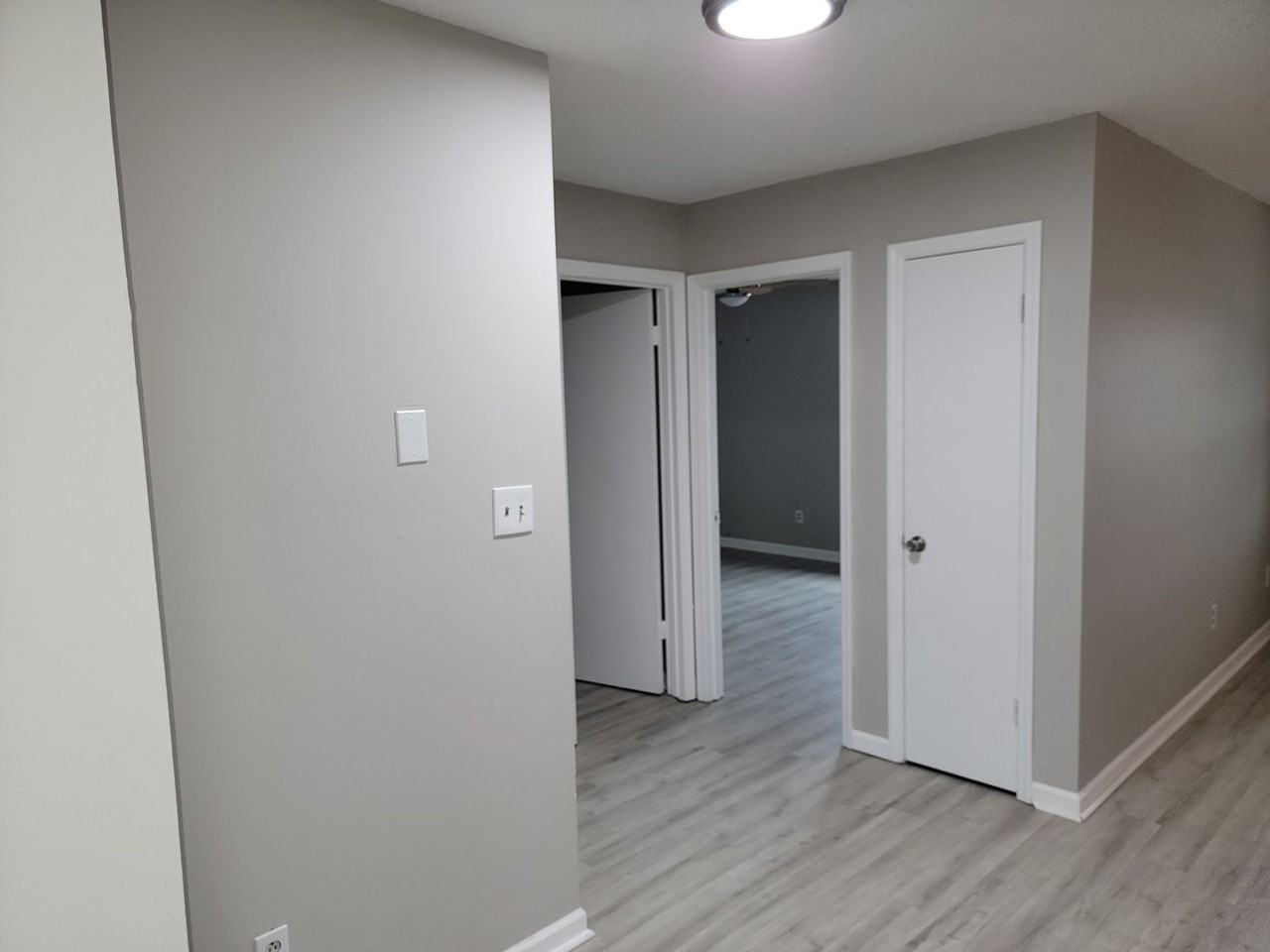442 9th St Se - Photo 3 of 6