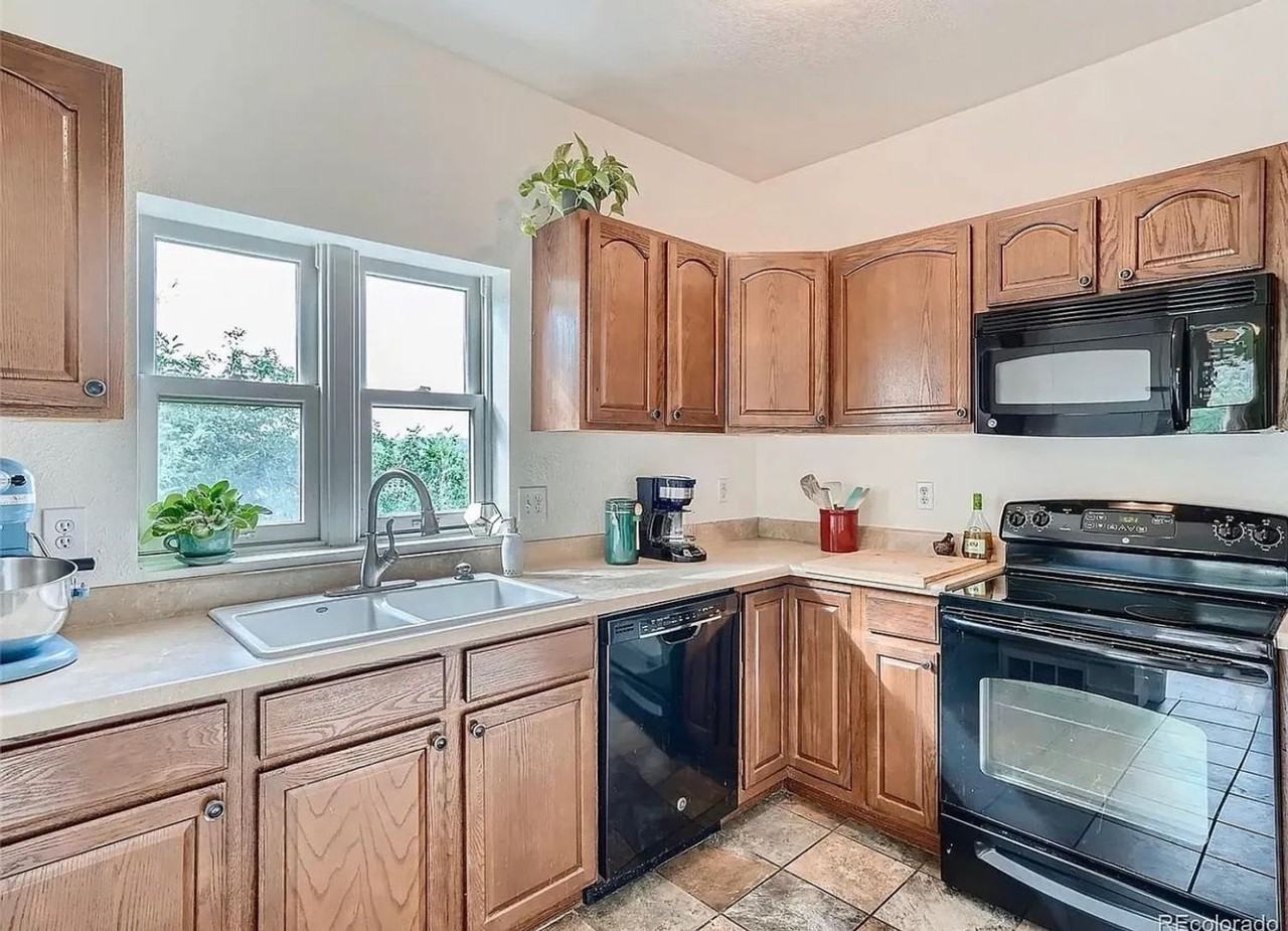 7401 W 48th Ave - Photo 5 of 15