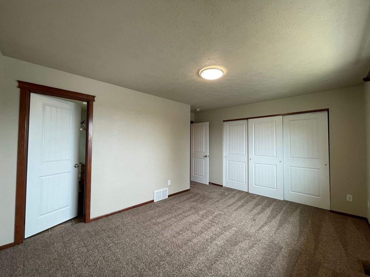 4911 E 15th Ave - Photo 6 of 18