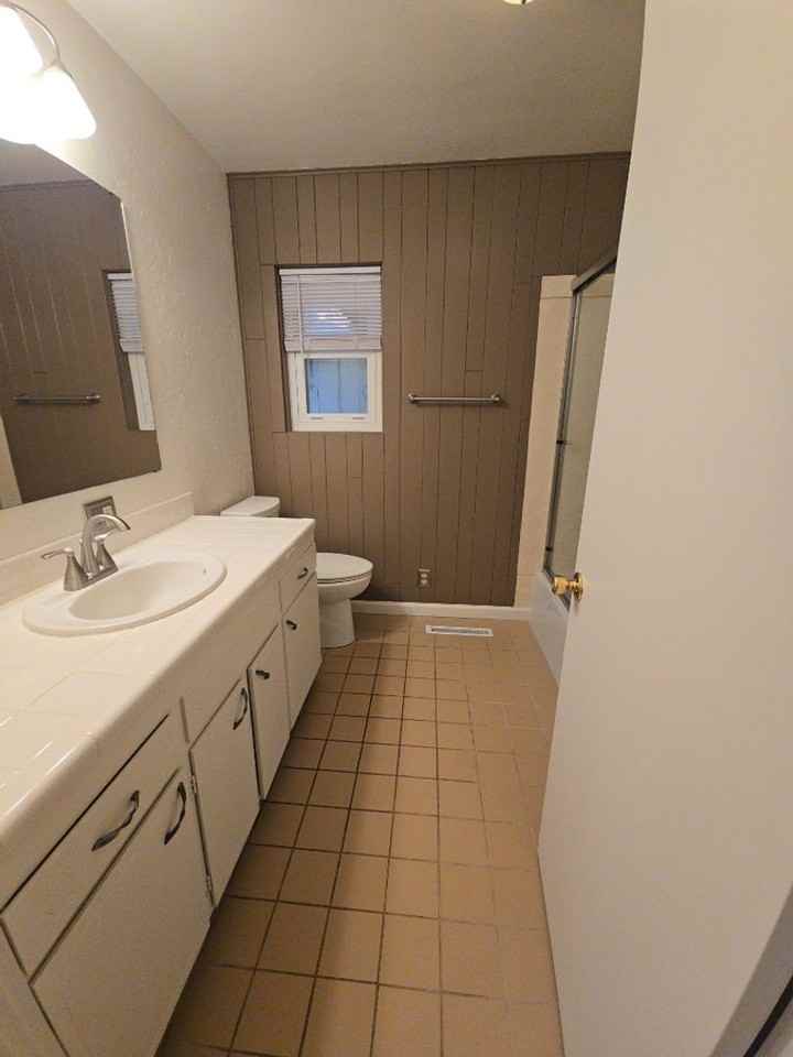 615 Beverly Way - Photo 6 of 14