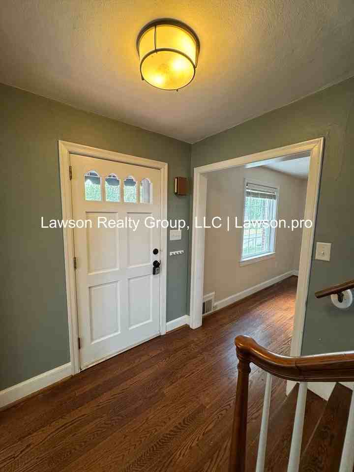 2425 Fairway Dr Sw - Photo 5 of 34