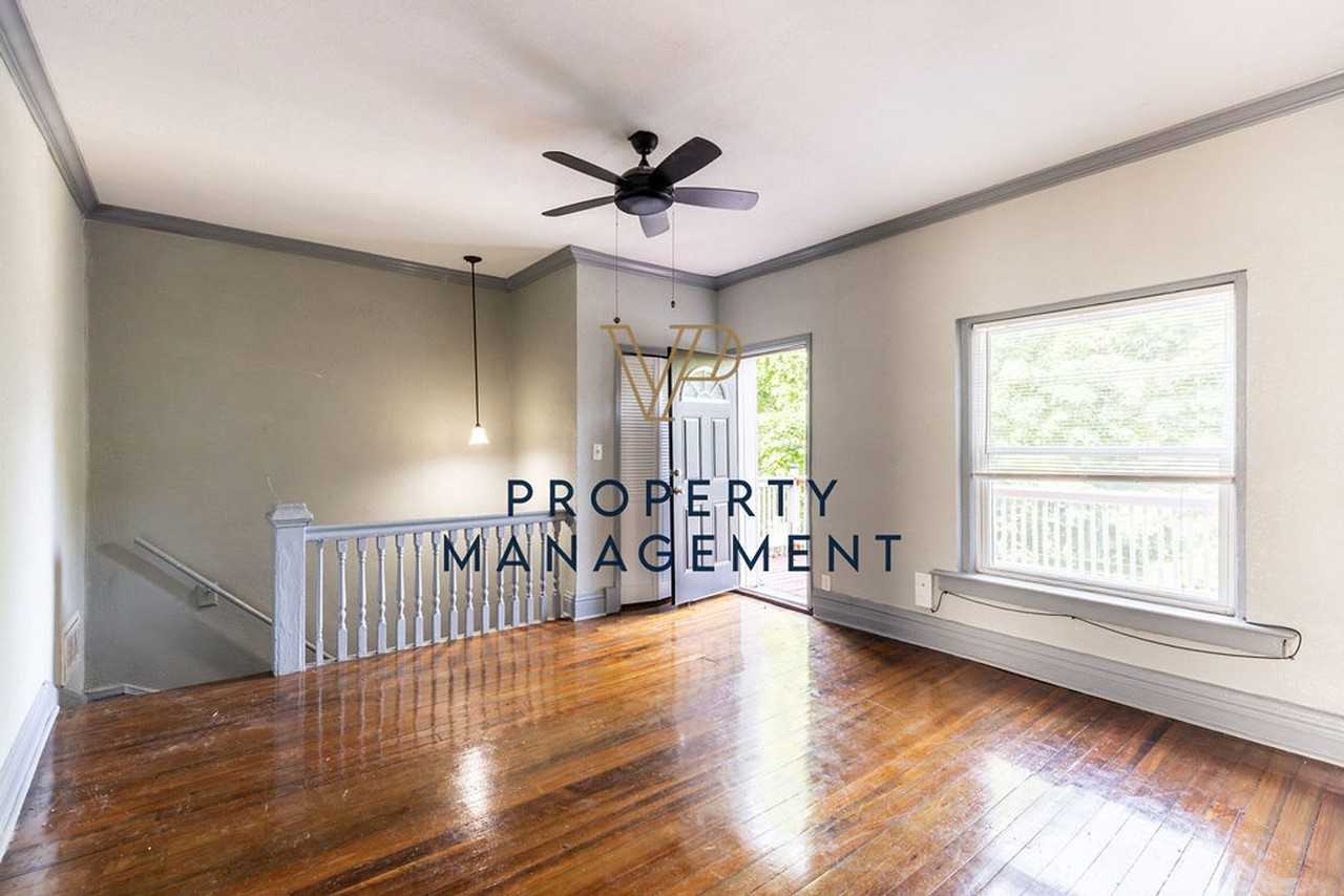 412 Montgall Ave - Photo 3 of 17