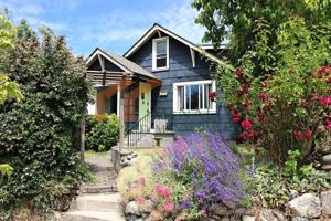 featured image of 3011 S 13th St