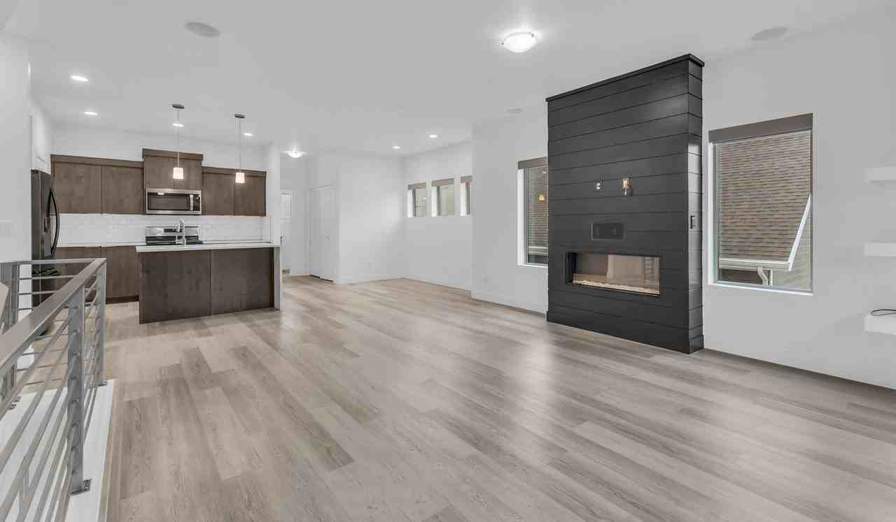 2250 N 475 W - Photo 2 of 38