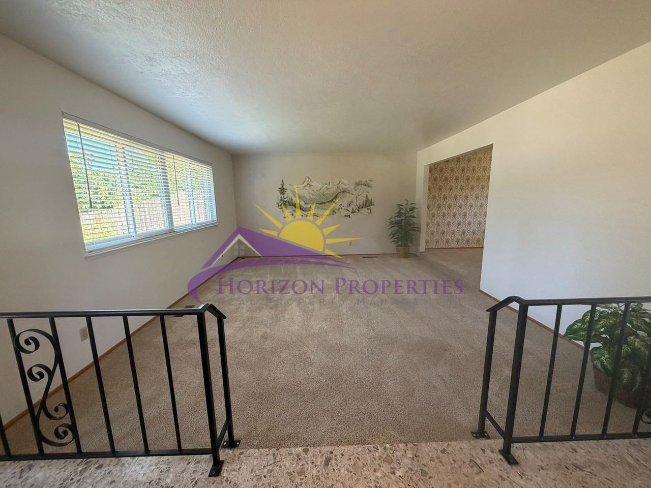 4939 Durland Way - Photo 5 of 33