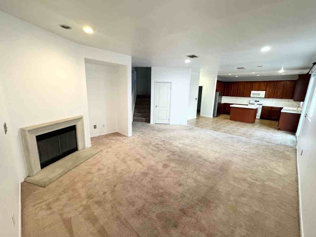 44341 Camellia St - Photo 5 of 25