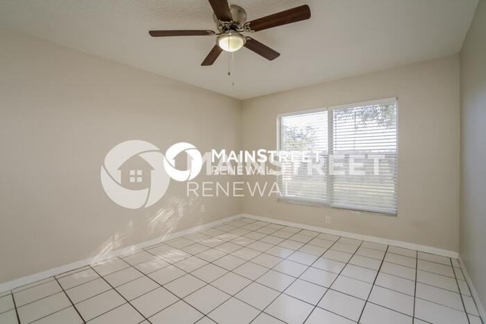 3740 Dartford Dr - Photo 7 of 17