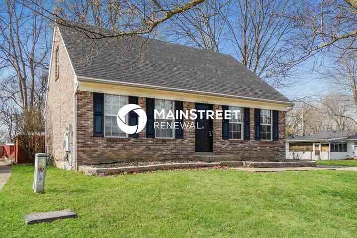 4808 Braves Ln - Photo 5 of 17