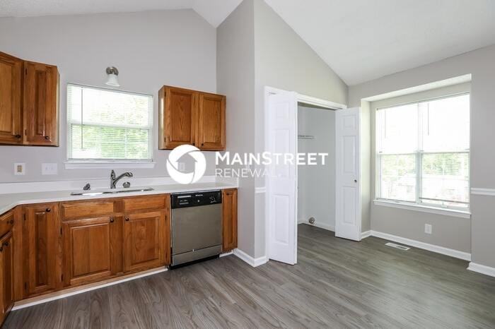 1528 Mohawk Trl - Photo 7 of 16