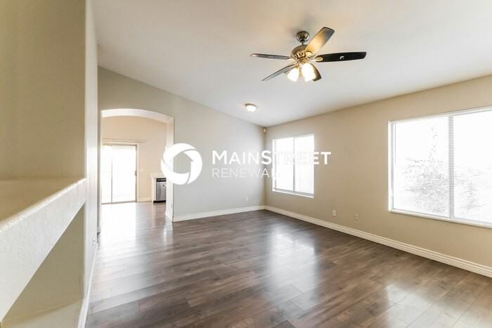3910 N 105th Ln - Photo 4 of 18