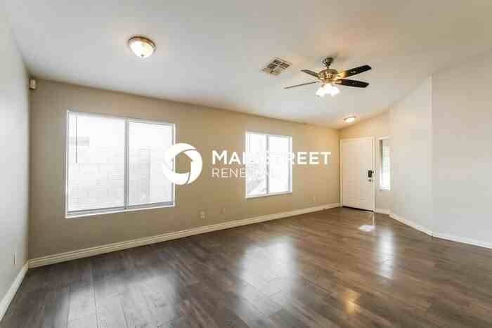 3910 N 105th Ln - Photo 6 of 18